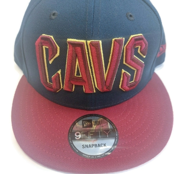 9Fifty New Era Cleveland Cavaliers Snapback 2 Tone Hat Cap - Picture 2 of 6